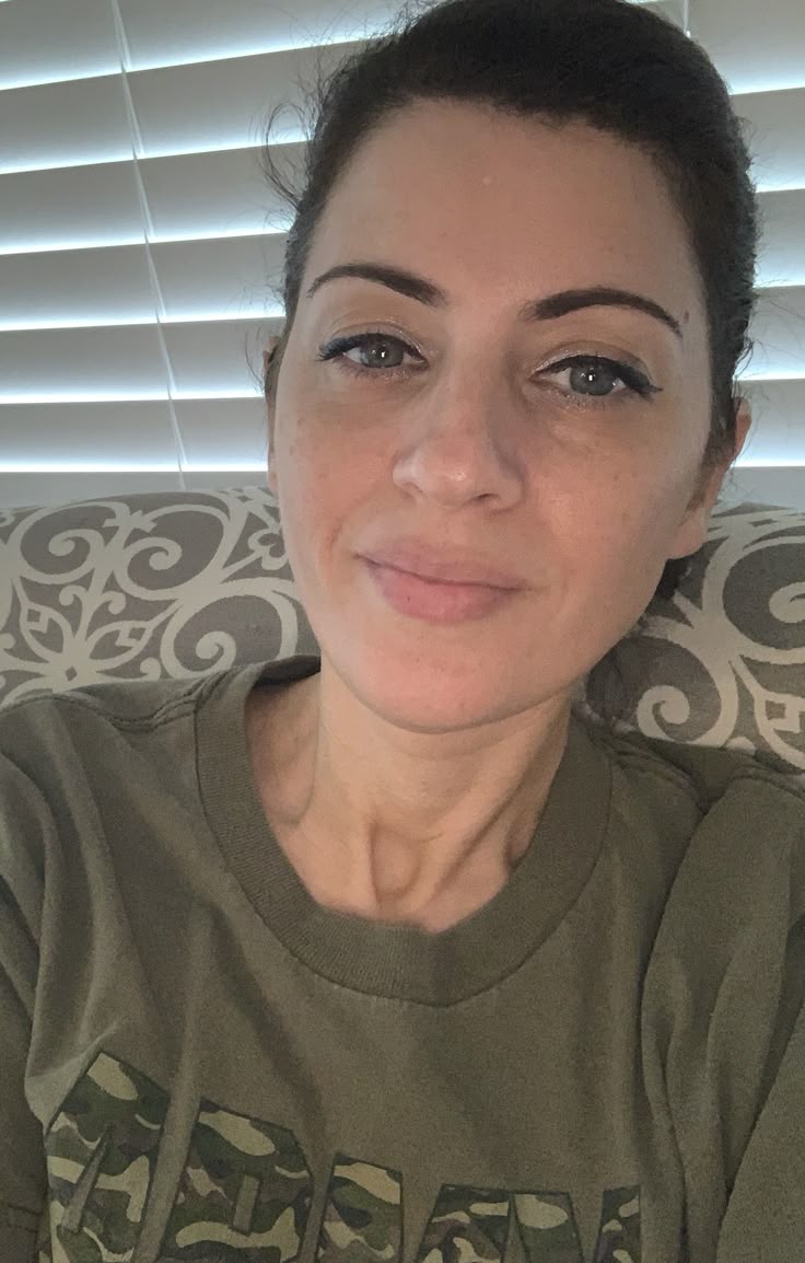 Elena, 34